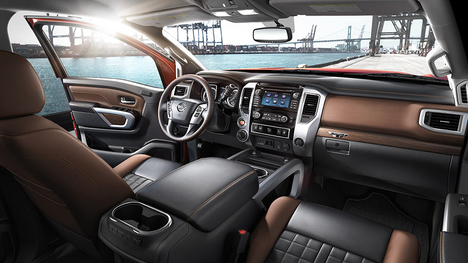 2016-nissan-titan-xd-front-seating-center-console-steering-wheel