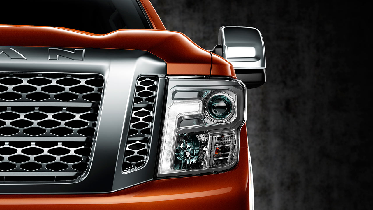2016-nissan-titan-xd-led-lights